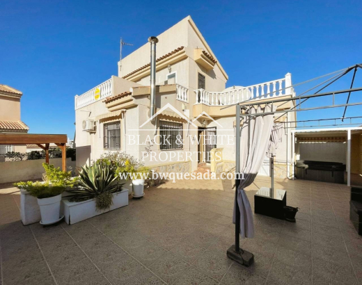 Villa - Venta - Ciudad Quesada - BWV-2112